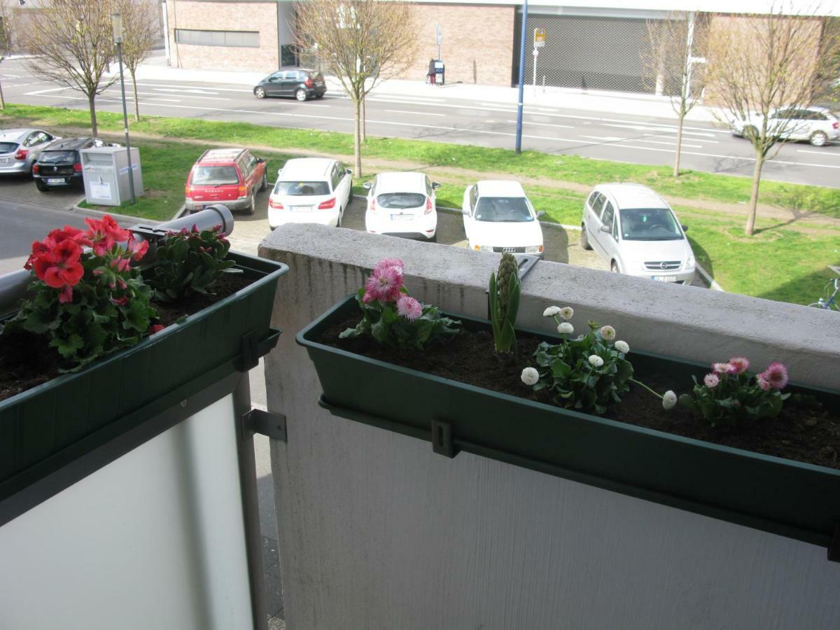 Comfortable Homly Apartment Offenbach del Meno Exterior foto