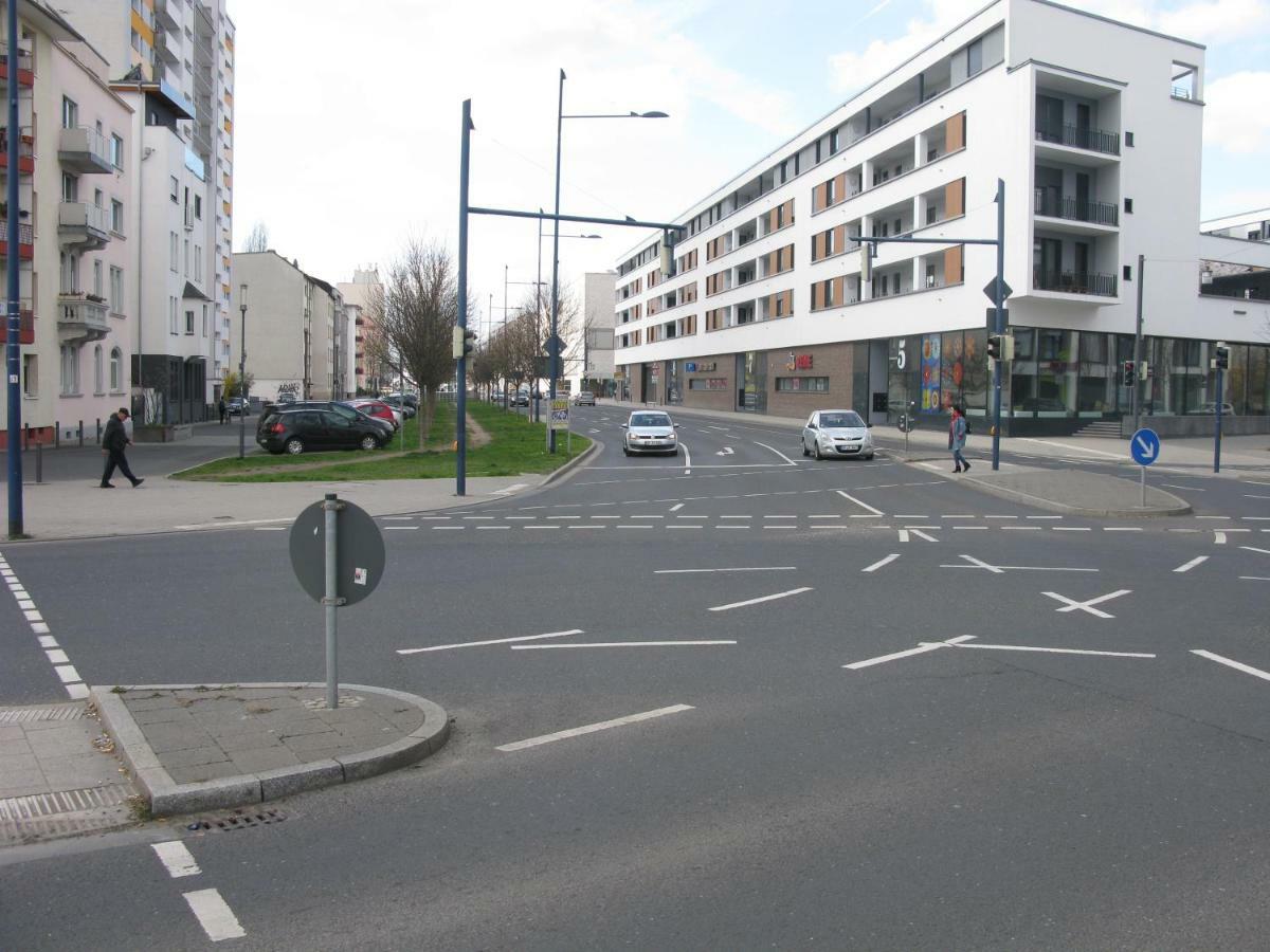 Comfortable Homly Apartment Offenbach del Meno Exterior foto